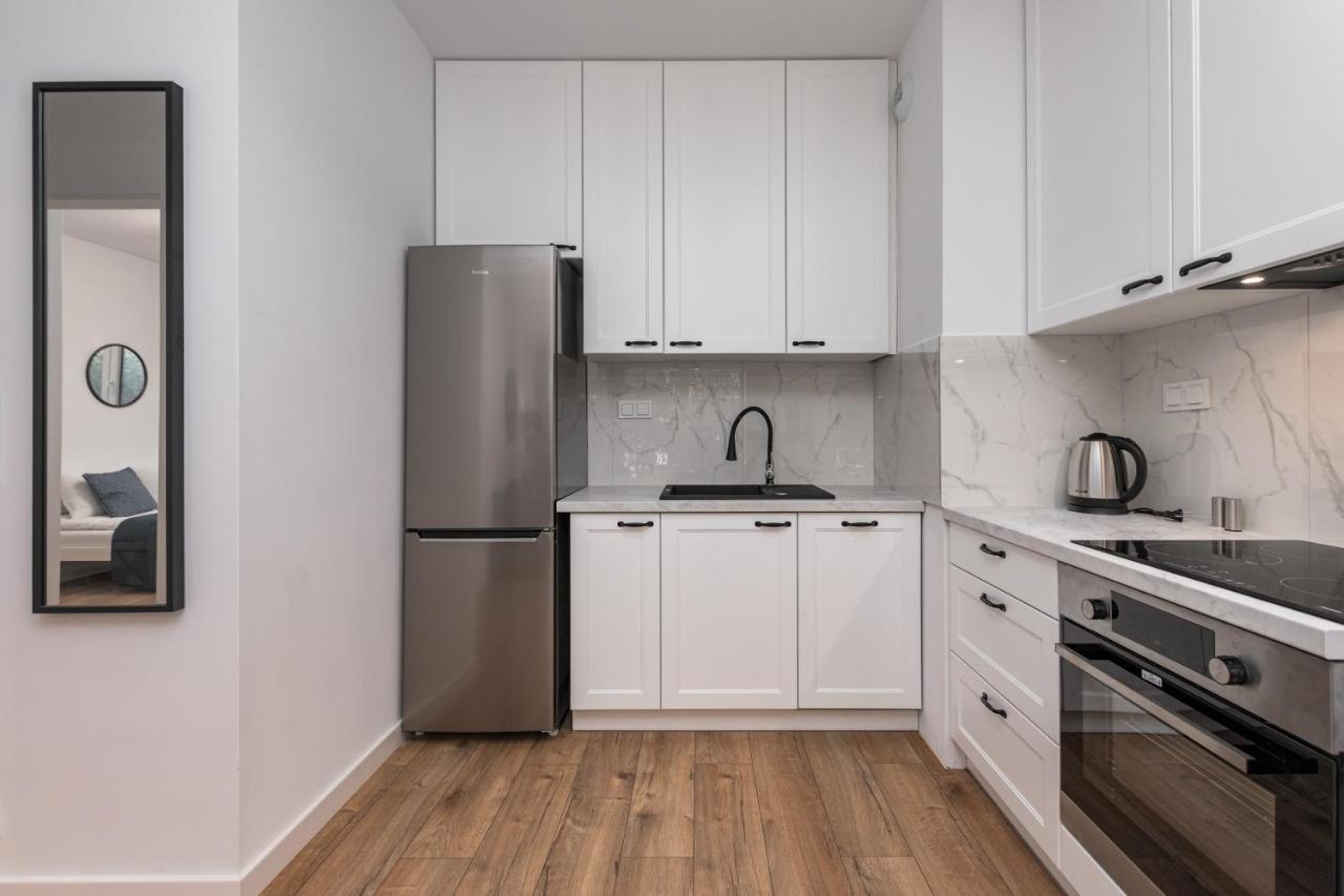 Nowy Sluzewiec 21 By Homeprime Apartment